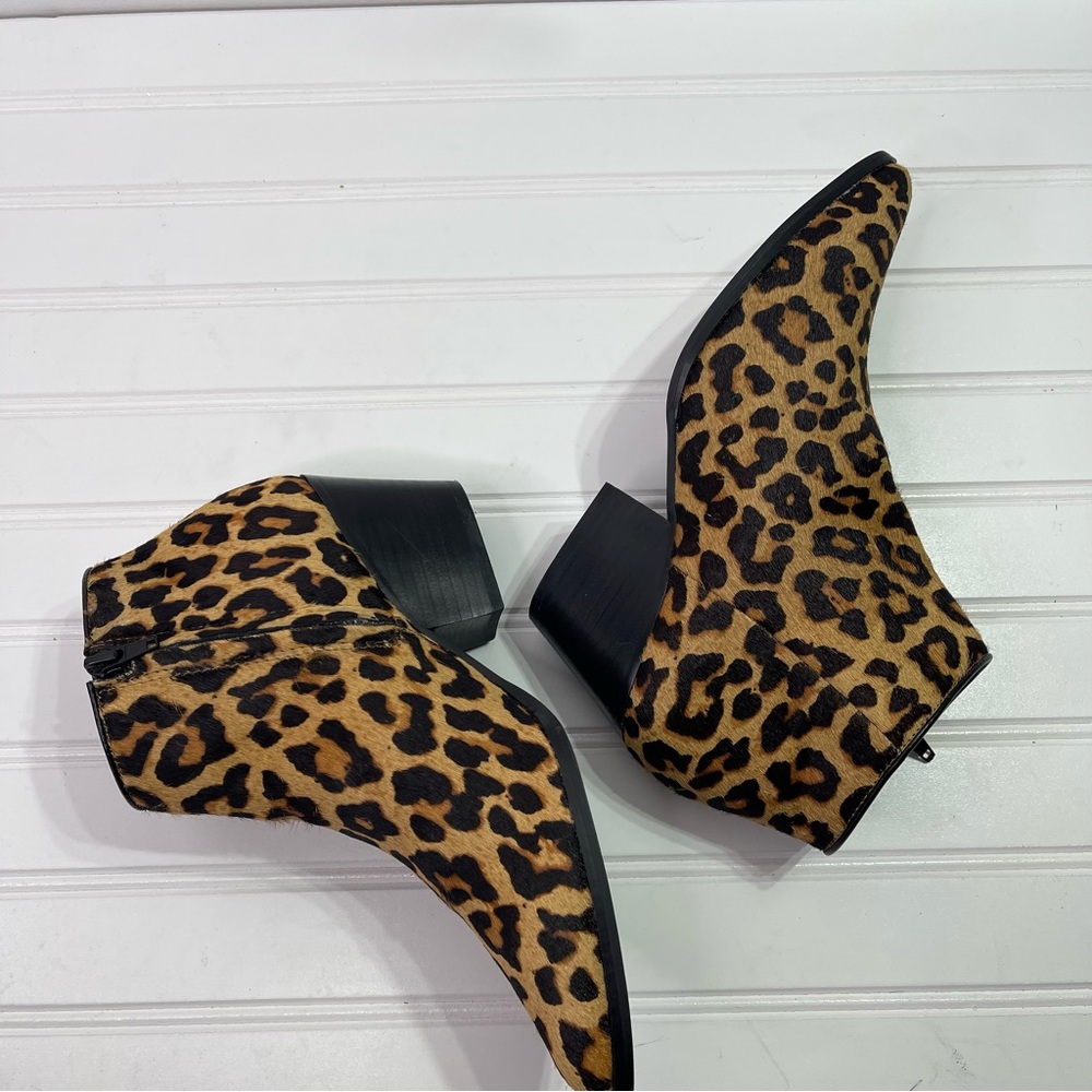 Bleecker & Bond Riley Leopard Print Booties 6.5 - Picture 5 of 12